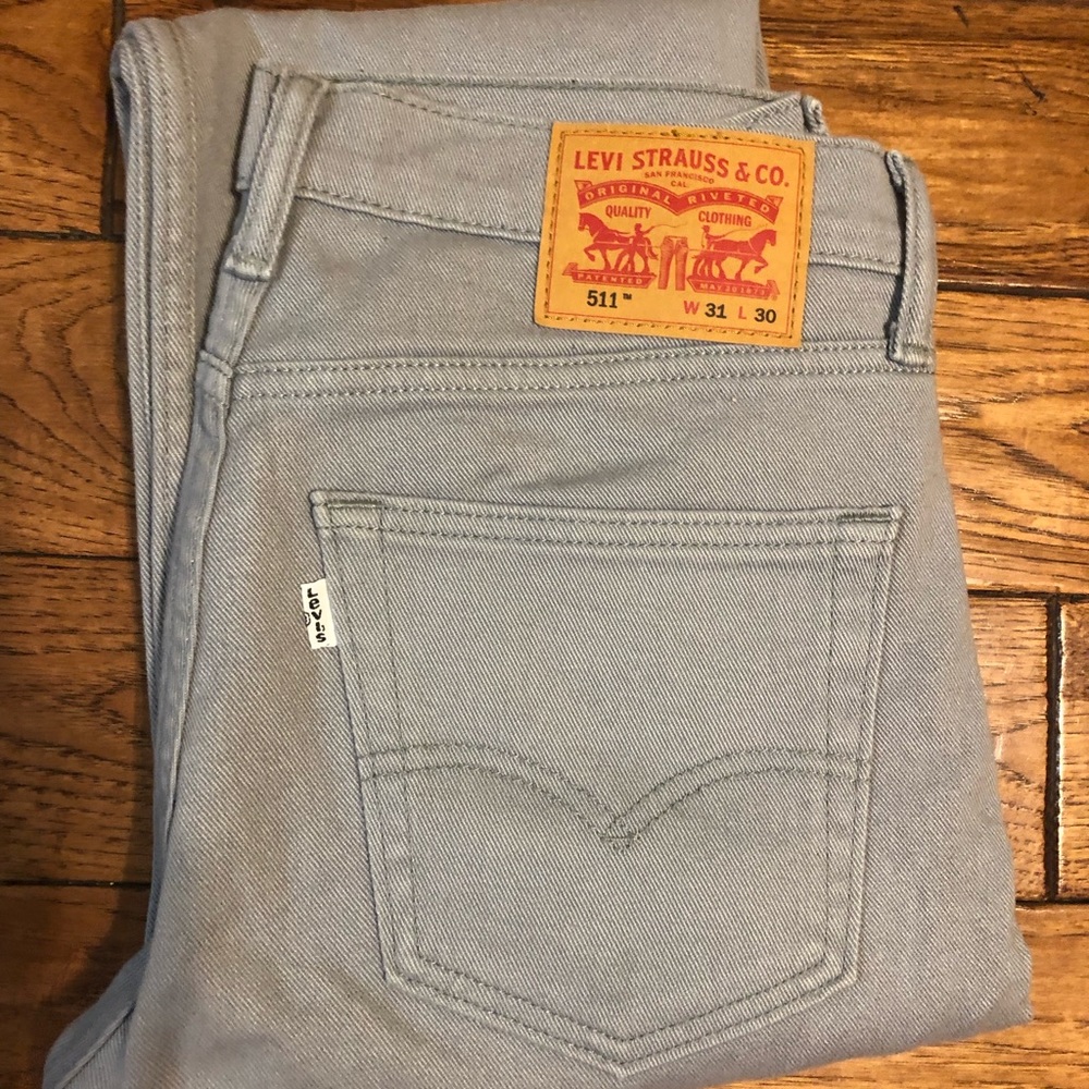 Mens NWOT 511 Levi Jeans 31 x 30